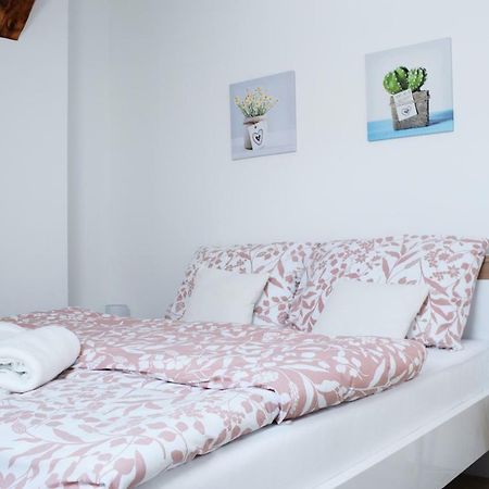 Apartment Rama Zagreb Buitenkant foto